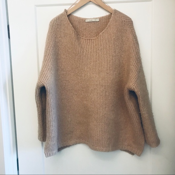 Twik Slouchy over-sized cozy sweater - Picture 2 of 2